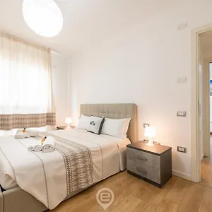  Appartamento Carla's - Wonderful Location Italia