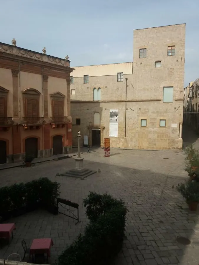 Ferienwohnung La Stanza Del Vicolo Palermo Italien