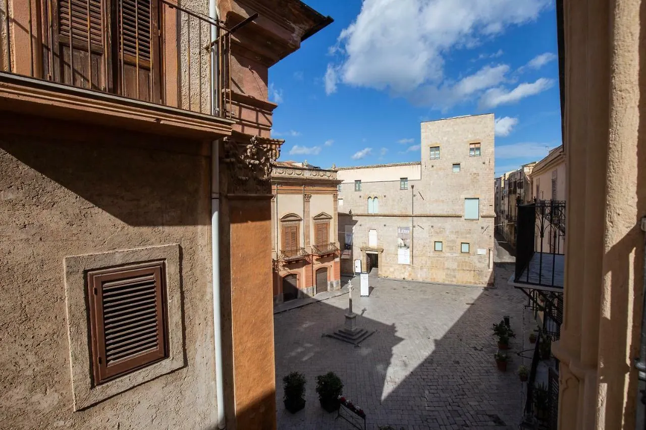 Ferienwohnung La Stanza Del Vicolo Palermo